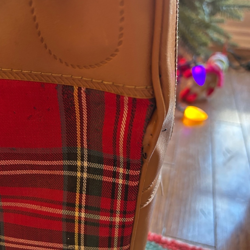 Thermos Red and Brown Plaid Bag - Picture 5 of 9